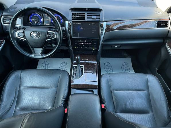 Toyota Camry VII (XV50) Рестайлинг 2 с пробегом 2017 года, цена 2 178 000 рублей, 119979 км, седан, Автокод Объявления