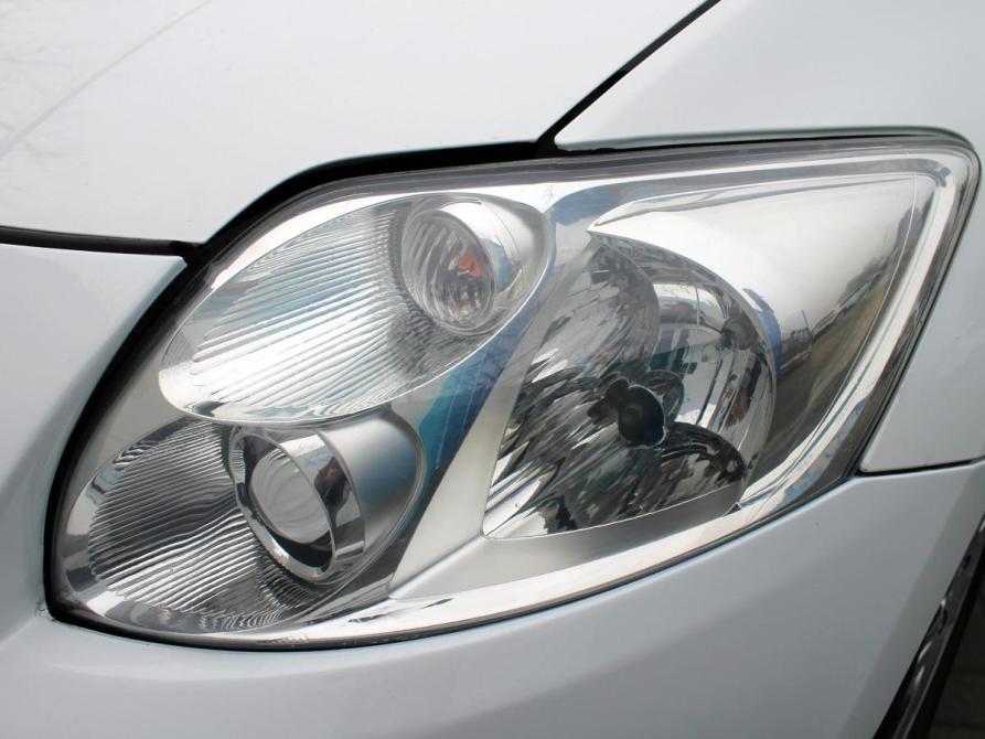 Toyota Auris I Таганрог  - изображение 10