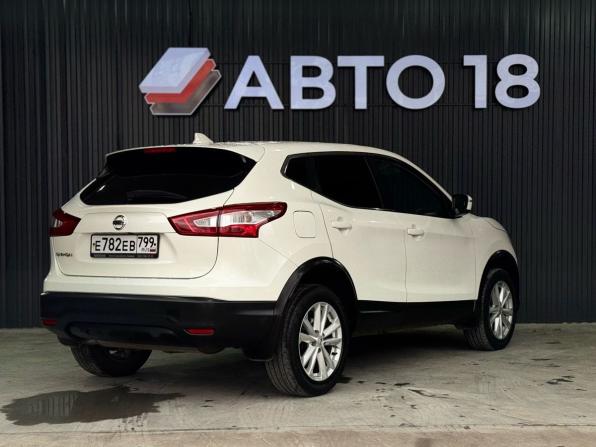 Nissan Qashqai II с пробегом 2018 года, цена 1 790 000 рублей, 108500 км, внедорожник, Автокод Объявления