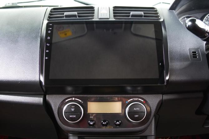 Suzuki Swift III с пробегом 2007 года, цена 899 000 рублей, 233240 км, хэтчбек, Автокод Объявления