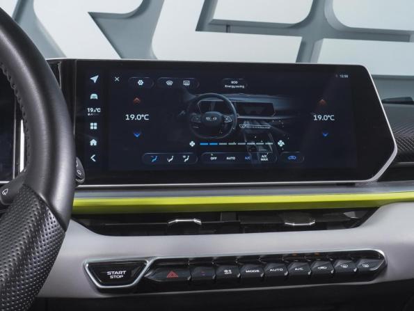 Geely Coolray I Рестайлинг с пробегом 2023 года, цена 2 050 000 рублей, 48803 км, внедорожник, Автокод Объявления