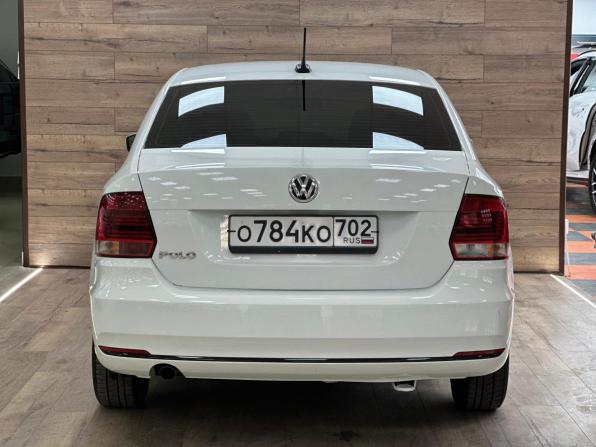 Volkswagen Polo V Рестайлинг с пробегом 2017 года, цена 1 190 000 рублей, 123000 км, седан, Автокод Объявления