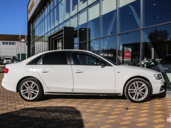 Audi A4 IV (B8) Рестайлинг с пробегом 2014 года, цена 1 674 400 рублей, 165777 км, седан, Автокод Объявления