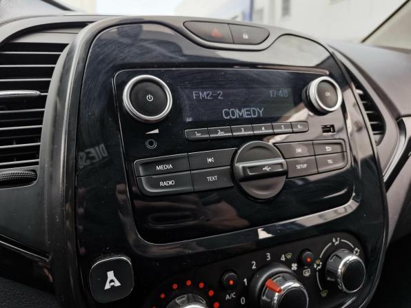 Renault Kaptur I Рестайлинг с пробегом 2021 года, цена 1 394 000 рублей, 186404 км, внедорожник, Автокод Объявления