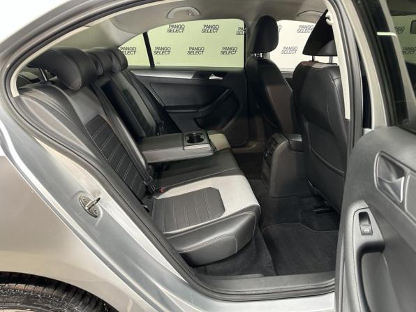 Volkswagen Jetta VI с пробегом 2013 года, цена 985 000 рублей, 173194 км, седан, Автокод Объявления