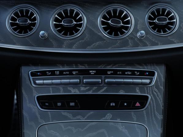 Mercedes-Benz E-Класс V (W213 S213 C238) Рестайлинг с пробегом 2020 года, цена 4 690 000 рублей, 89688 км, седан, Автокод Объявления