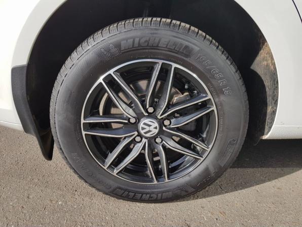 Volkswagen Touran I Рестайлинг 2 с пробегом 2011 года, цена 940 000 рублей, 150000 км, компактвэн, Автокод Объявления