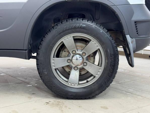 Chevrolet Niva I Рестайлинг с пробегом 2017 года, цена 799 000 рублей, 140749 км, внедорожник, Автокод Объявления