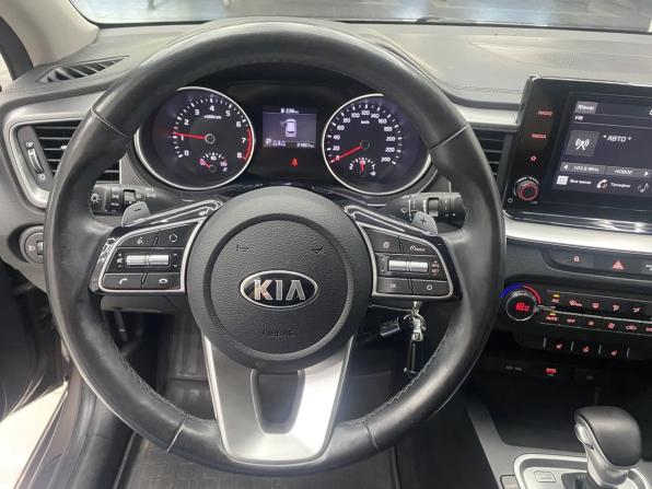 Kia Ceed III с пробегом 2020 года, цена 2 099 000 рублей, 31659 км, хэтчбек, Автокод Объявления