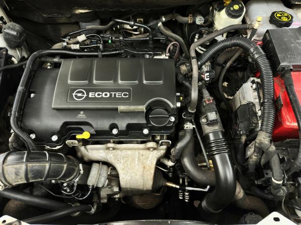 Opel Astra J с пробегом 2011 года, цена 635 000 рублей, 192759 км, хэтчбек, Автокод Объявления