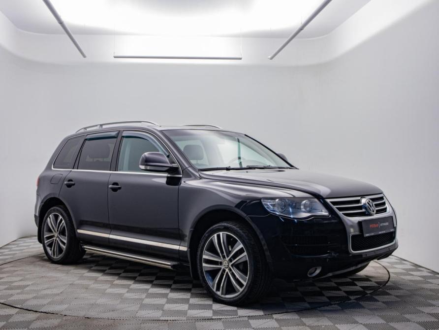 Volkswagen Touareg I Рестайлинг Москва  - изображение 3