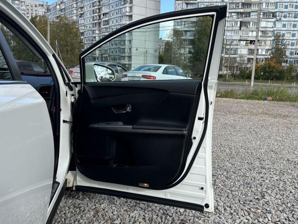 Toyota Venza I Рестайлинг с пробегом 2013 года, цена 2 199 000 рублей, 195135 км, внедорожник, Автокод Объявления