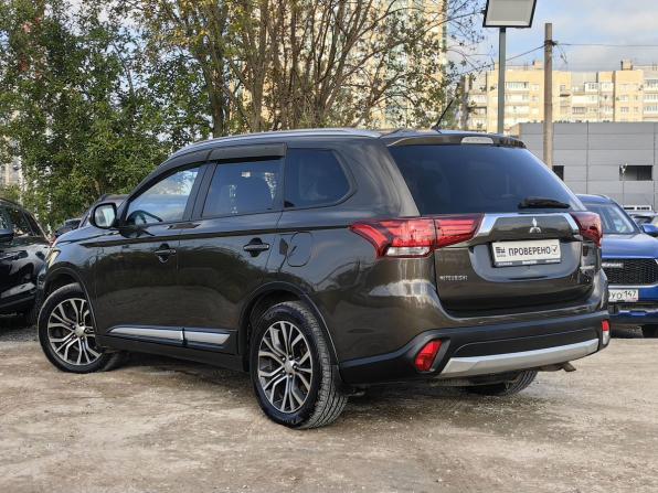 Mitsubishi Outlander III Рестайлинг 2 с пробегом 2016 года, цена 1 459 000 рублей, 173000 км, внедорожник, Автокод Объявления