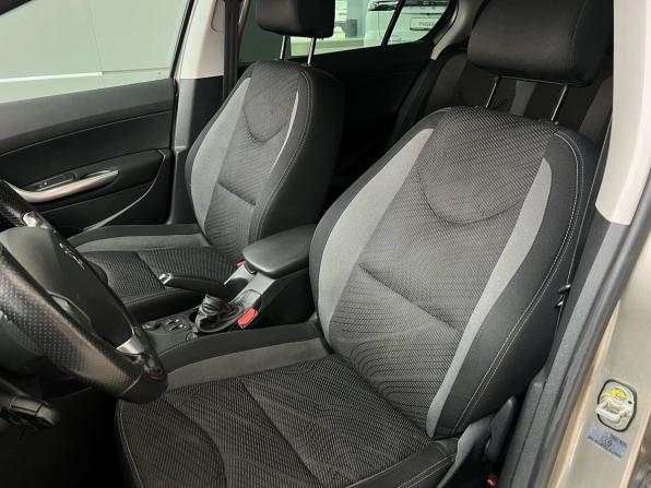 Peugeot 408 I с пробегом 2015 года, цена 749 000 рублей, 86603 км, седан, Автокод Объявления