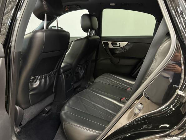 Infiniti QX70 с пробегом 2013 года, цена 1 750 000 рублей, 254876 км, внедорожник, Автокод Объявления