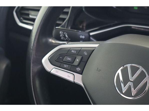Volkswagen Polo VI с пробегом 2021 года, цена 1 579 000 рублей, 145161 км, лифтбек, Автокод Объявления