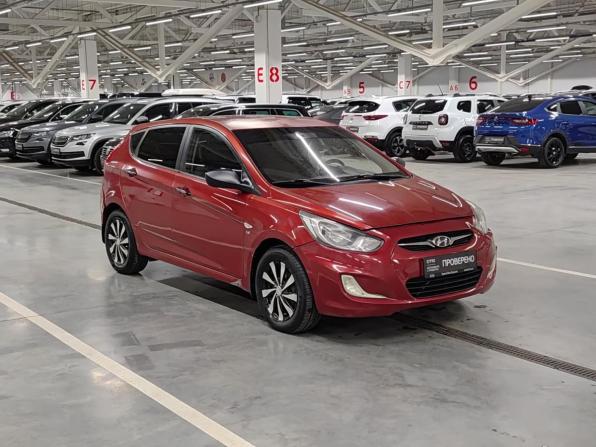 Hyundai Solaris I с пробегом 2012 года, цена 595 000 рублей, 206726 км, хэтчбек, Автокод Объявления