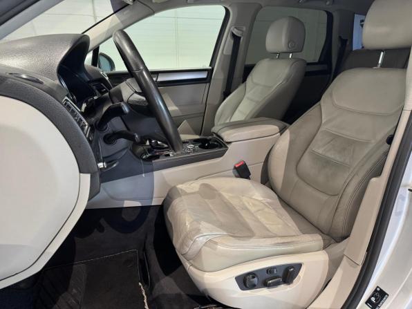 Volkswagen Touareg II с пробегом 2010 года, цена 1 745 000 рублей, 216001 км, внедорожник, Автокод Объявления