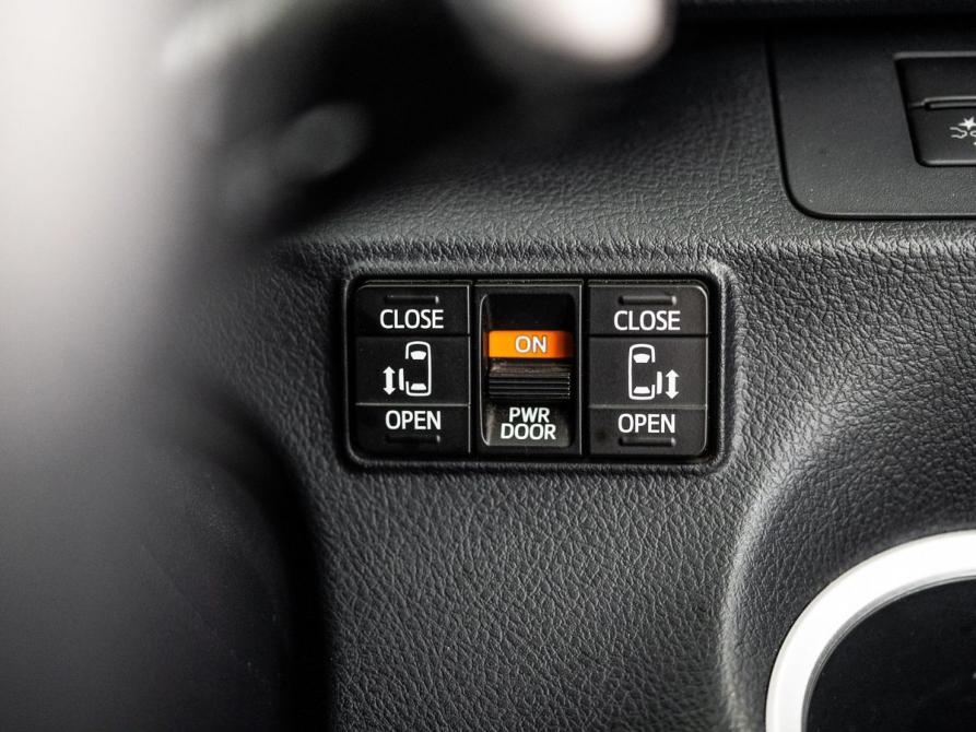 Toyota Sienta II Рестайлинг Иркутск  - изображение 16
