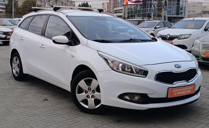 Kia Ceed II с пробегом 2014 года, цена 1 030 000 рублей, 156000 км, универсал, Автокод Объявления
