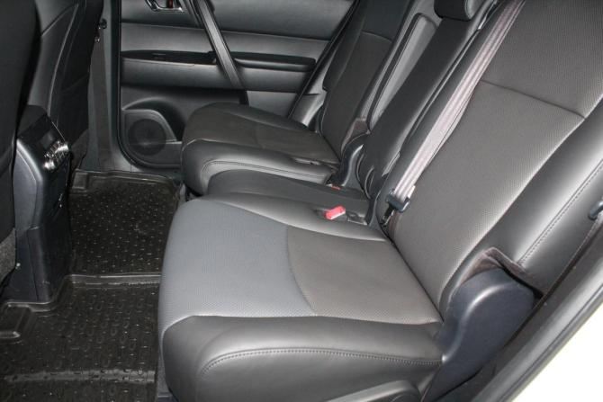 Toyota Highlander II (XU40) Рестайлинг с пробегом 2013 года, цена 1 999 000 рублей, 310690 км, внедорожник, Автокод Объявления