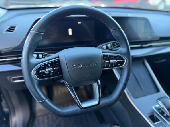 Omoda C5 I Рестайлинг с пробегом 2023 года, цена 2 629 000 рублей, 94060 км, внедорожник, Автокод Объявления