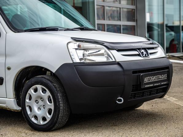 Peugeot Partner II с пробегом 2011 года, цена 498 000 рублей, 208102 км, компактвэн, Автокод Объявления