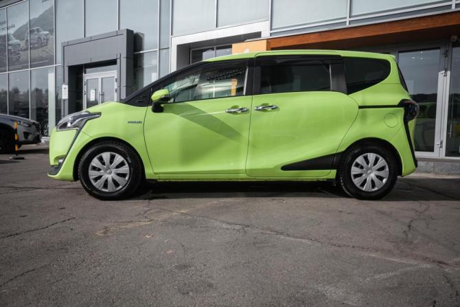 Toyota Sienta II с пробегом 2016 года, цена 1 198 000 рублей, 120000 км, компактвэн, Автокод Объявления