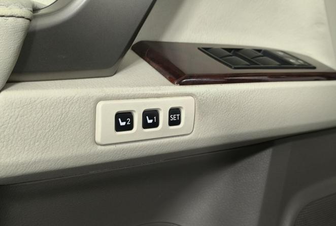 Lexus GX II с пробегом 2010 года, цена 2 670 000 рублей, 302952 км, внедорожник, Автокод Объявления