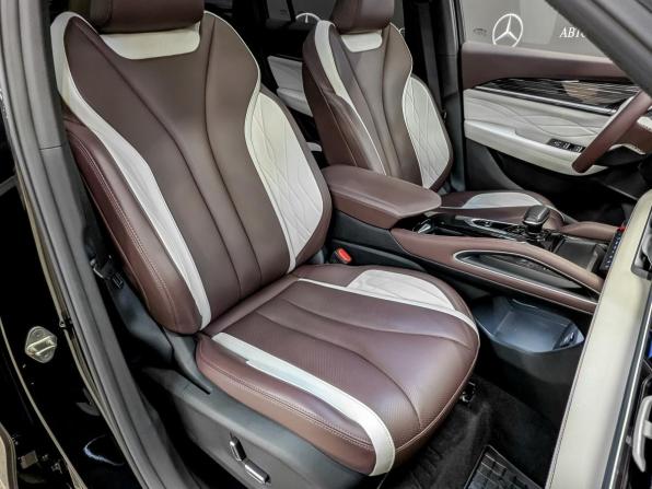 Geely Monjaro I с пробегом 2023 года, цена 2 990 000 рублей, 32068 км, внедорожник, Автокод Объявления