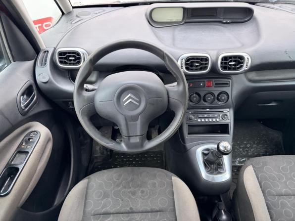 Citroen C3 Picasso I с пробегом 2009 года, цена 349 900 рублей, 177000 км, компактвэн, Автокод Объявления