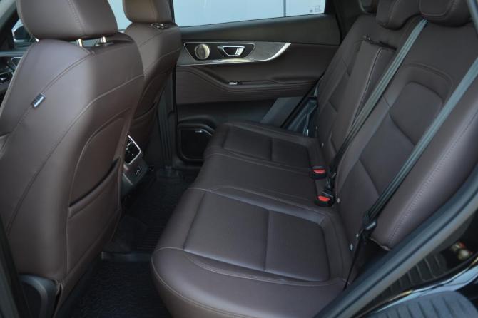 Chery Tiggo 7L с пробегом 2024 года, цена 2 380 000 рублей, 29787 км, внедорожник, Автокод Объявления