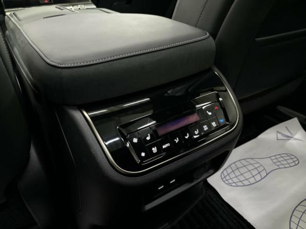 Infiniti QX80 II с пробегом 2024 года, цена 13 200 000 рублей, 24190 км, внедорожник, Автокод Объявления