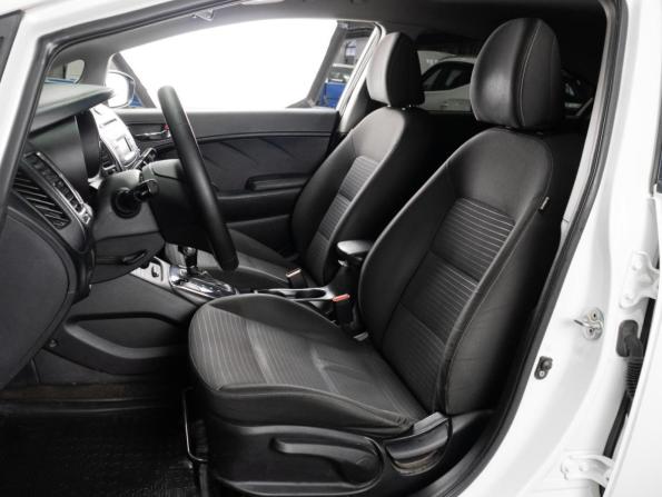 Kia Cerato III Рестайлинг (Classic) с пробегом 2017 года, цена 1 449 000 рублей, 165122 км, седан, Автокод Объявления
