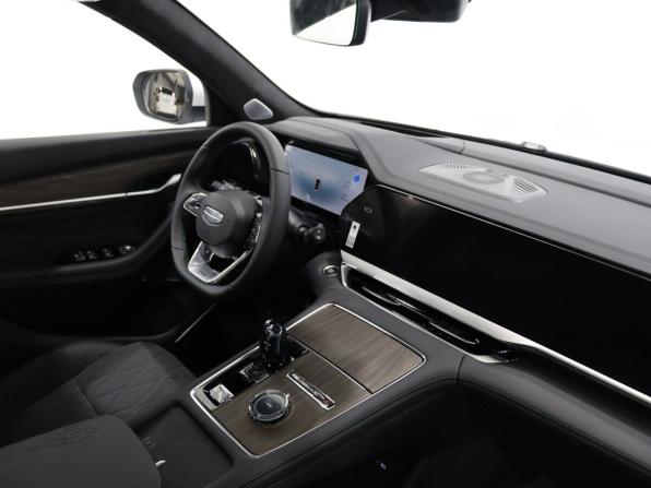 Geely Monjaro I Рестайлинг с пробегом 2025 года, цена 4 025 000 рублей, 36 км, внедорожник, Автокод Объявления
