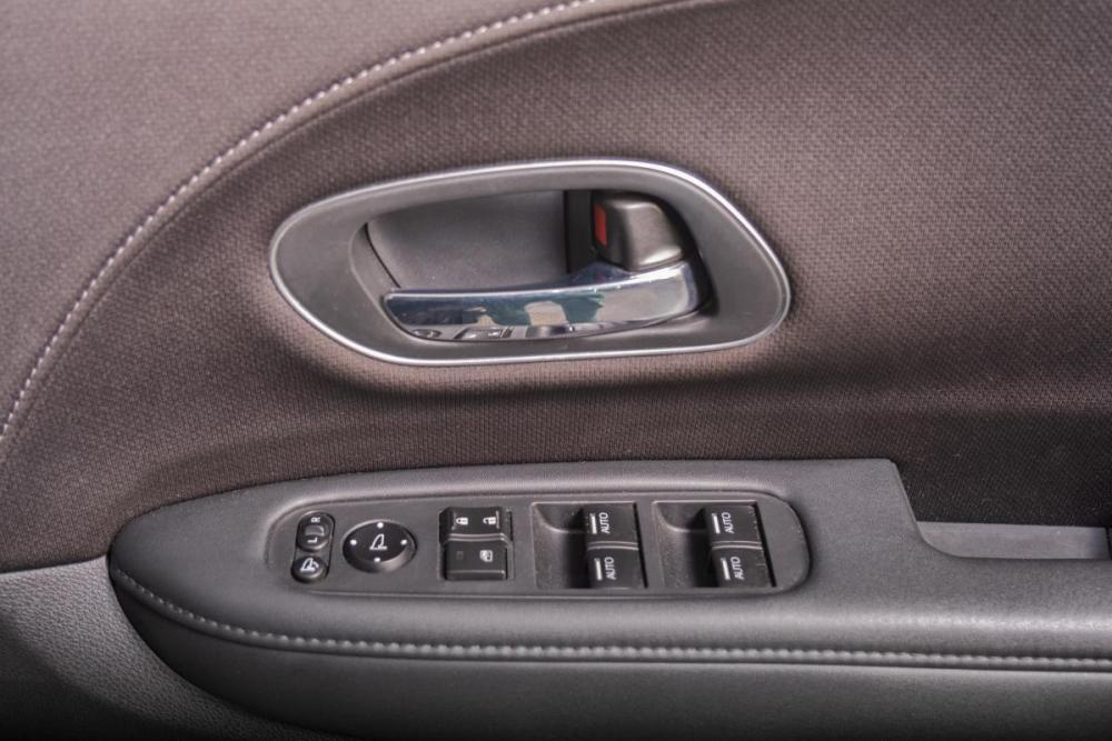 Honda Vezel I Рестайлинг Томск  - изображение 8