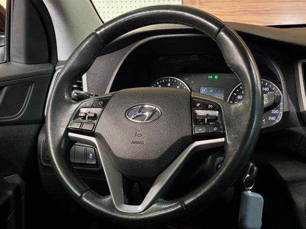 Hyundai Tucson III с пробегом 2018 года, цена 2 190 000 рублей, 111650 км, внедорожник, Автокод Объявления