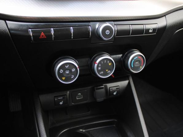 Lada (ВАЗ) Vesta I Рестайлинг (NG) с пробегом 2024 года, цена 1 269 000 рублей, 17932 км, седан, Автокод Объявления