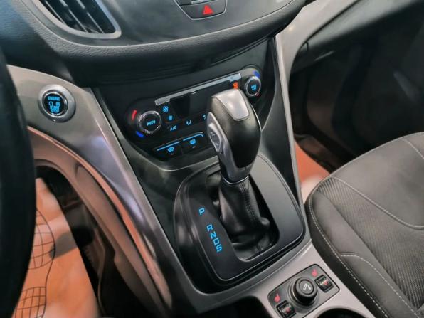 Ford Kuga II Рестайлинг с пробегом 2016 года, цена 1 499 000 рублей, 146780 км, внедорожник, Автокод Объявления