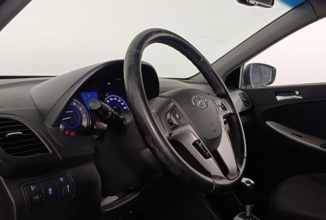 Hyundai Solaris I с пробегом 2013 года, цена 920 000 рублей, 235961 км, седан, Автокод Объявления