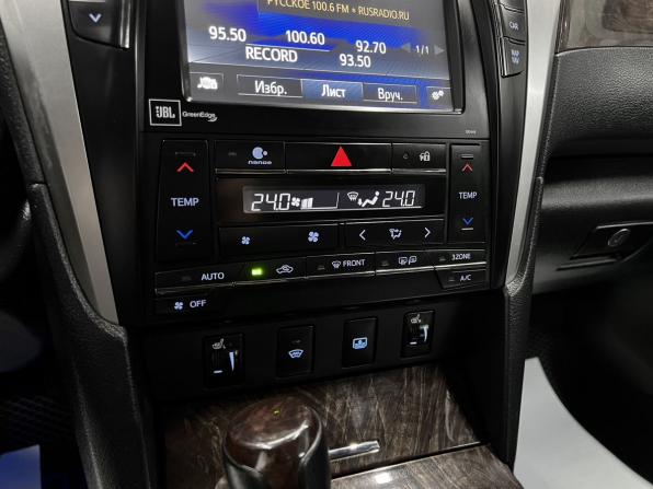 Toyota Camry VII (XV50) Рестайлинг с пробегом 2015 года, цена 1 680 000 рублей, 186182 км, седан, Автокод Объявления