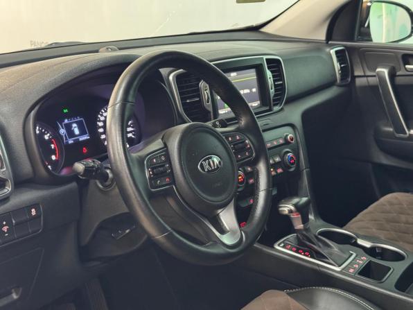 Kia Sportage IV с пробегом 2016 года, цена 1 641 000 рублей, 209900 км, внедорожник, Автокод Объявления