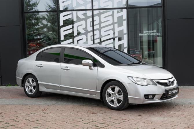 Honda Civic VIII Рестайлинг
