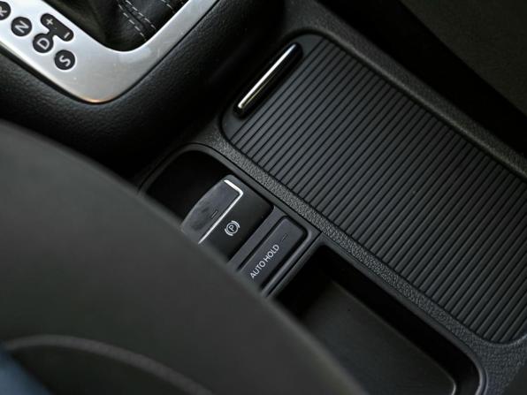 Volkswagen Tiguan I Рестайлинг с пробегом 2013 года, цена 1 020 000 рублей, 277671 км, внедорожник, Автокод Объявления