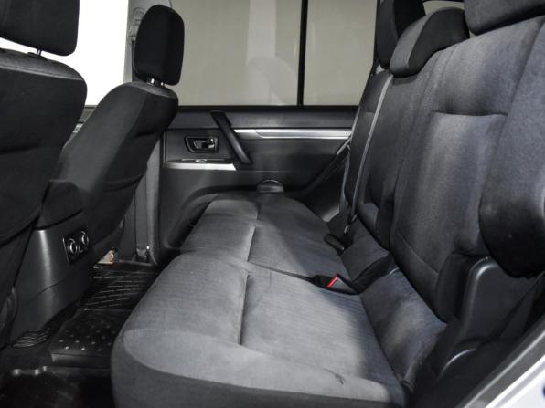 Mitsubishi Pajero IV Рестайлинг 2 с пробегом 2014 года, цена 2 450 000 рублей, 114501 км, внедорожник, Автокод Объявления