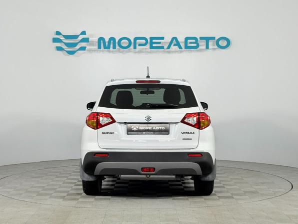 Suzuki Vitara II с пробегом 2017 года, цена 1 790 000 рублей, 99000 км, внедорожник, Автокод Объявления