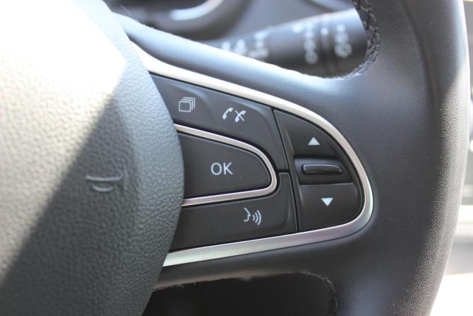 Renault Scenic IV с пробегом 2020 года, цена 1 797 000 рублей, 84430 км, минивэн, Автокод Объявления