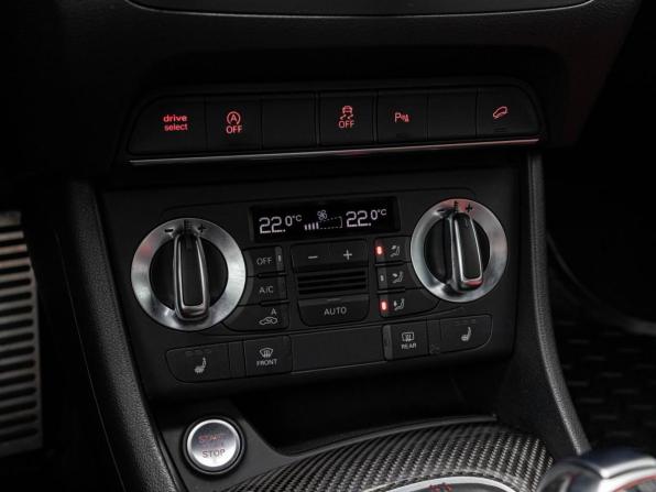 Audi RS Q3 I (8U) с пробегом 2013 года, цена 2 195 000 рублей, 176443 км, внедорожник, Автокод Объявления