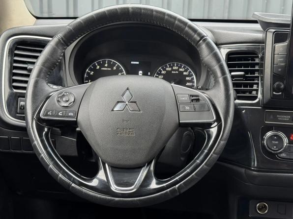 Mitsubishi Outlander III Рестайлинг 3 с пробегом 2019 года, цена 1 815 000 рублей, 160000 км, внедорожник, Автокод Объявления