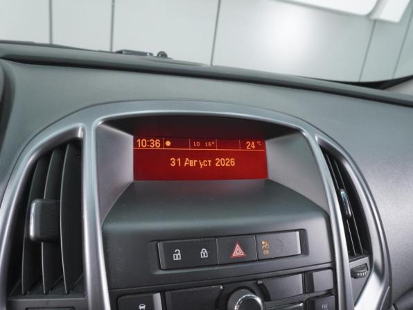 Opel Astra J Рестайлинг с пробегом 2014 года, цена 850 000 рублей, 239618 км, хэтчбек, Автокод Объявления